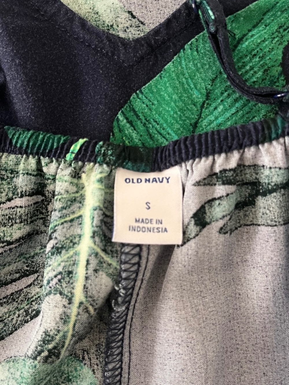 Old Navy Tropical Leaf Print Maxi Dress size S - Picture 7 of 8